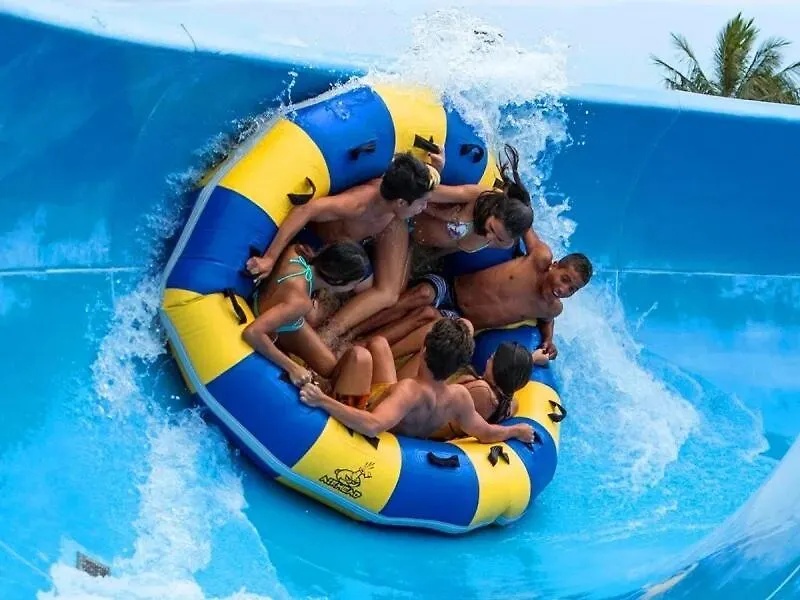 Casa vacanze Family Friendly Funhouse Close To All Theme Parks - 5 Bedroom & 3 Bathroom House For Rent! Gold Coast